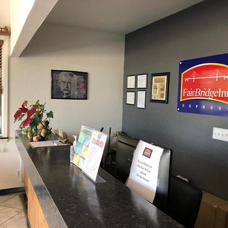 Fairbridge Inn Express Monroe City 외부 사진