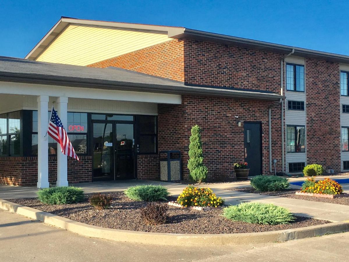 Fairbridge Inn Express Monroe City 외부 사진