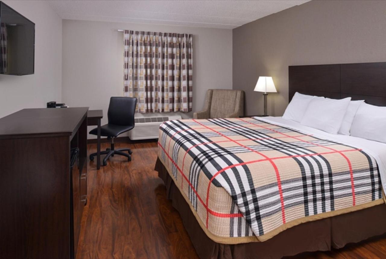 Fairbridge Inn Express Monroe City 외부 사진